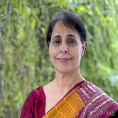Dr. Nalini Mahajan